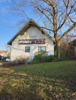 LAUF: TOP-Objekt: charmantes, großzügiges, gepflegtes Ein- / Zwei-Familienhaus in toller, ruhiger Wohnlage von Lauf - Lauf