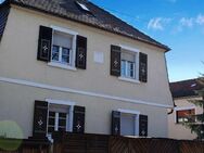 Charmantes Ein- oder Zweifamilienhaus mit großem Grundstück und viel Potential in Heidingsfeld - Würzburg