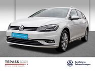 VW Golf Variant, 1.5 TSI VII Highline ALL-SEASON WINTERPAKET, Jahr 2020 - Wetter (Ruhr)