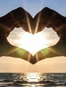 Asiatin oder Muslima für Zärtlichkeit & Nähe gesucht – gern auch mehr - Velbert Zentrum