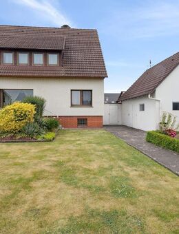 Familienfreundliches Zweifamilienhaus mit Gartenparadies - ideal für Freunde oder Generationen - Rinteln