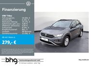 VW T-Roc, 2.0 TDI Life T-Roc Life, Jahr 2023 - Reutlingen