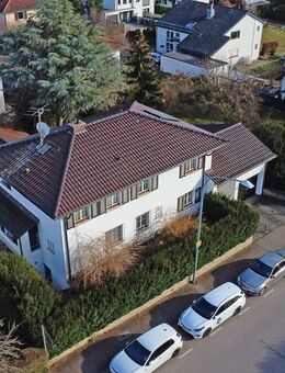 Exklusive Stadtvilla mit großzügigem Grundstück, Garten mit Teich & Garage in TOP-Lage - Neckarsulm