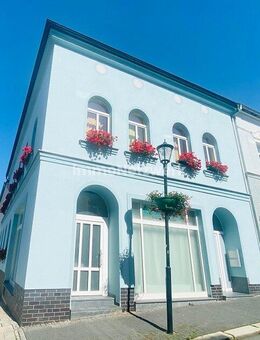 STOP NEUER FIRMENSITZ ODER KAPITALANLAGE***Mehrfamilienhaus im Herzen von Oelsnitz*** - Oelsnitz