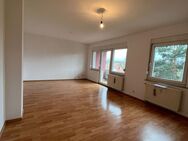 Wohnglück in Erlangen-Dechsendorf: 3-Zimmer-Wohnung mit Balkon & Garage - Erlangen