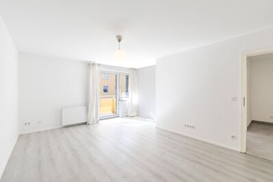 Top renovierte 2-Zimmer-Wohnung mit idealem Grundriss am Harras