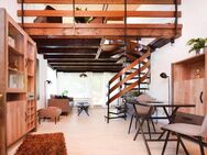 Bad Harzburg: Stilvolle 1,5 Zimmer-Galerie-Wohnung mit Balkon und PKW-Stellplatz! - Bad Harzburg