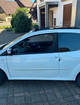 Twingo II EZ 06/2011, TÜV 01/2027, 167TKM - Stühlingen