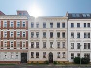 MAISONETTE-WOHNUNG MIT 2 ZIMMERN UND GALERIEFLÄCHE IM SPITZBODEN // Balkon und Einbauküche inklusive - Leipzig