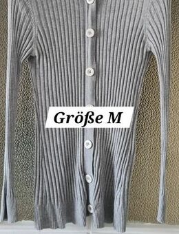 Strickjacke grau - Berlin