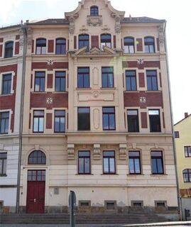 helle Wohnung mit Balkon, wenige Schritte ins Stadtzentrum