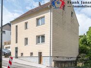 Freistehendes Zweifamilienhaus - großes Grundstück - Zentrale Lage - in Gerolstein - PROVISIONSFREI - Gerolstein