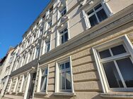Ein Katzensprung zum Bahnhof.... - Stralsund