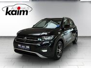 VW T-Cross, 1.0 TSI Life OPF (EURO 6d), Jahr 2020 - Leck