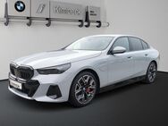 BMW 550, e xDrive Limousine M SPORT Sitzbelüft, Jahr 2023 - Eggenfelden