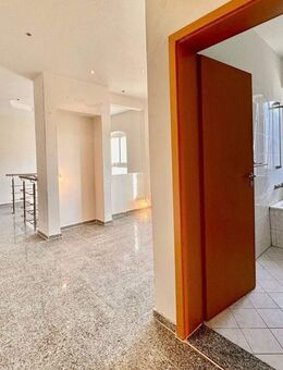 Vielseitige Hochparterre-Wohnung mit großem Potenzial! - Erfurt