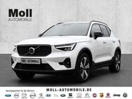 Volvo XC40 Ultimate Dark Recharge Plug-In Hybrid 2WD T5 Twin Engine EU6d StandHZG Navi digitales Cockpit - Aachen