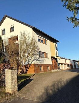 Attraktives Mehrfamilienhaus mit großem Garten - ideal für Kapitanleger und Eigennutzer - Ebrach