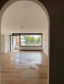 Attraktive Kapitalanlage: 99 m² Wohnung mit Balkon, Saniert! - Düsseldorf
