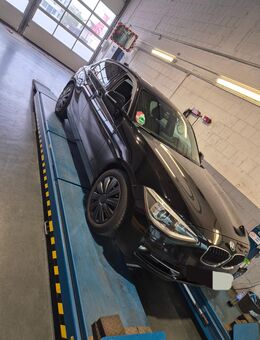 BMW 118i TÜV Neu, Volleder, Panorama - Nauheim