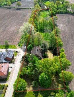 Geräumiges EFH mit einem 9.457 m² großen Grundstück in ruhiger Randlage - Wrohm