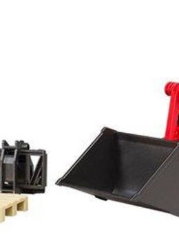 Bruder® Spielzeug-Bagger Schäffer Hoflader 2630 mit Figur und Zubehör (02191), Made in Europe