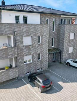 Attraktive, barrierearme 3-ZKB-Wohnung mit Balkon und PKW-Stellpl. - Lippstadt