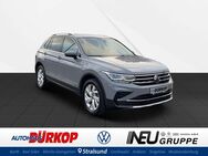 VW Tiguan, 2.0 TDI Elegance, Jahr 2020 - Stralsund