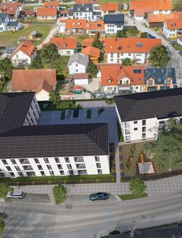 "Maier-Wirt"-Areal EG/OG/DG 4-Zimmer (97,25 qm OST) - KfW55, Loggia, Aufzug - Moosinning