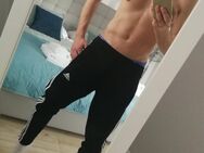 SEX AND MASSAGE 🔥 GAY ESCORT BOY IN SCHÖNEBERG 100 Eur Stunde 🔥😈 - Berlin Tempelhof-Schöneberg