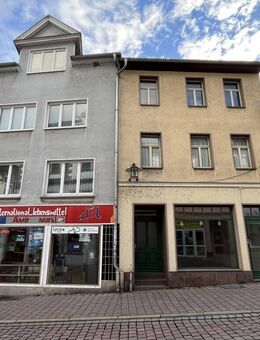 Attraktives Wohn- und Geschäftshaus-Ensemble im Stadtzentrum mit großem Entwicklungspotenzial - Saalfeld (Saale)