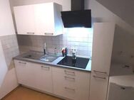 01.07.2025 / Gemütliche 3-Dachgeschosswohnung (3. OG) mit Einbauküche / ohne Balkon und ohne Aufzug - Trier