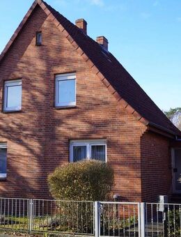 Einfamilienhaus 1 A Lage in Klein-Hehlen zu verkaufen - Celle