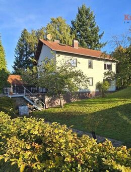 Fachwerkhaus mit viel Potenzial, großem Grundstück, Baumbestand, Scheune und vielen Stellflächen - Schlüchtern