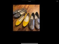 3 Paar Damenschuhe…… - Tettnang