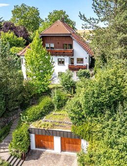 *Großzügiges und top gepflegtes 1-2-Familienhaus in ruhiger, idylischer Ortsrandlage* - Weissach (Tal)