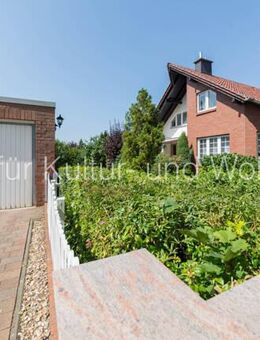 SfKW - Großzügiges Einfamilienhaus - 230 m2 Wohnfläche - Garage - Doppel-Carport - 800 m2 Grundstücksgröße - nahe Landgasthof Lostau - Möser