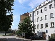 Nur für Investoren- 2.298,93 € á m² komplette Etage verteilt auf zwei ausbaubare Eigentumswohnungen - Passau