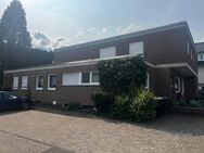 Großzügige Wohnung mit separatem Eingang in zentraler Lage von Hövelhof - Hövelhof (Sennegemeinde)