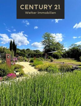Zweifamilienhaus mit weitläufigem Ausnahmegrundstück! - Waghäusel