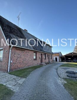 #IMMOTIONAL - ZWEIFAMILIENHAUS IN RUHIGER LAGE MIT SCHEUNE UND 61.835 QM Land - Steinau