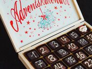 24 Türchen der Unterwerfung – Der Online Adventskalender für Sklaven - Berlin