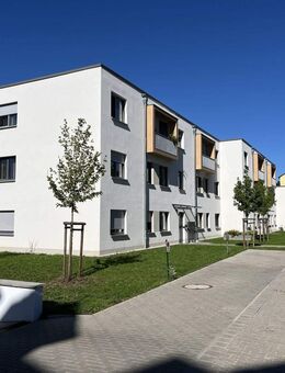 Koffer packen und einziehen! Neuwertige 3-Zimmer - Erdgeschosswohnung in Roth - Roth (Bayern)