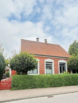 Gemütliches Siedlungshaus in schöner Lage mit Baugrundstück! - Oldenburg