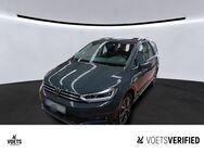 VW Touran, 1.5 TSI Highline, Jahr 2021 - Braunschweig