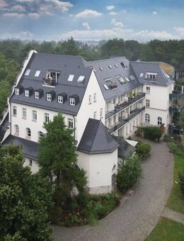 Exklusives Wohnen im Baudenkmal - 2-Zimmer-Dachgeschosswohnung in Berlin-Biesdorf - Berlin