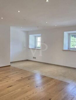 Stilvoll sanierte Etagenwohnung mit zeitgemäßem Wohnkomfort und exzellenter Energieeffizienz - Prien (Chiemsee)