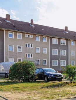 Zentrumsnahe Wohnung mit Balkon // 2.OG links - Wolfsburg