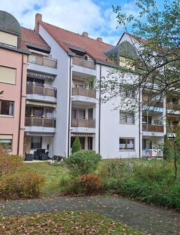 Schöne 2-Zimmer-Wohnung mit Balkon in guter, beliebter Wohnlage - Roth (Bayern)