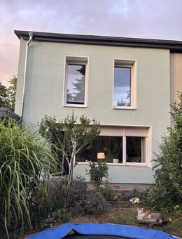 DHH in Lankwitz mit großem Garten (befristet bis Sommer 2028) - Berlin
